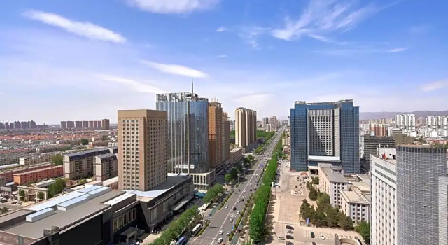 Номер Standard Baotou Marriott Hotel
