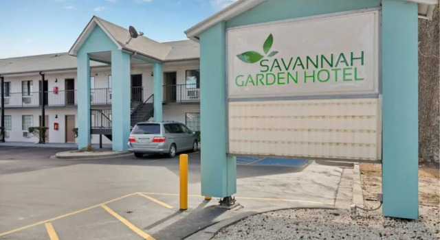 Savannah Garden Hotel
