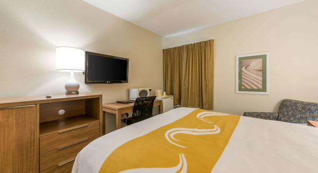 Двухместный номер Standard Quality Inn Michigan City South