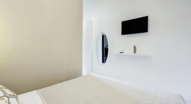 BMGA l Central Holiday House 2Bdr and 7 Sleeps, Забронировать Отель Отели Рима с парковкой, рядом с Собор Святого Петра, Парковка