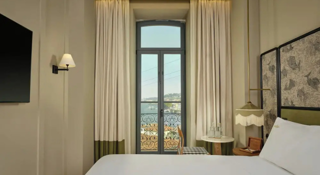 Двухместный номер Standard с балконом и с видом на реку Origine Porto Gaia, a Tribute Portfolio Hotel
