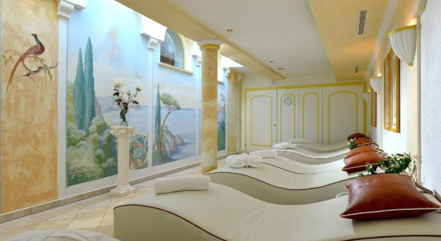 Ferienhotel Neue Post, Book Hotel Hoteller i Inntal med parkering, Parkering
