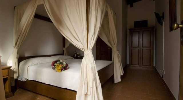 Azienda Agricola Sinisi, Prenota Agriturismo Hotel a Lazio con parcheggio, Parcheggio