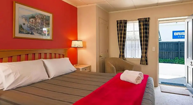 Студия Victoria Hostel