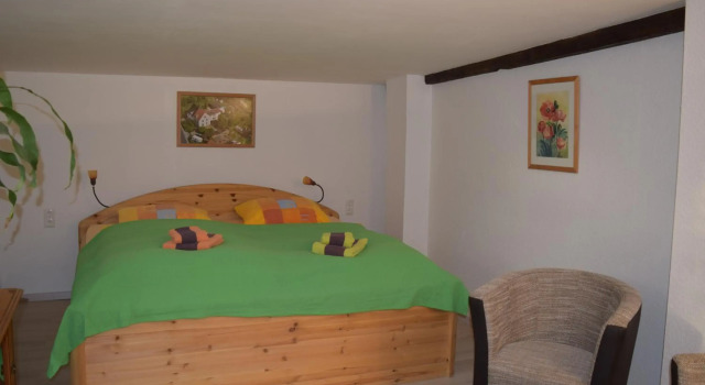 Ferienwohnung Seebachstr., Rezervați Hotel Dresda Dresda, aproape de Panometer Dresden