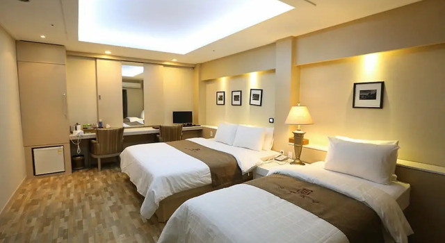 Двухместный номер Deluxe Bucheon Hotel