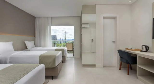 Четырёхместный люкс Standard Resort Ecoar