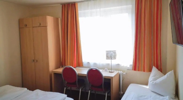 Трёхместный номер Standard Hotel Scholz