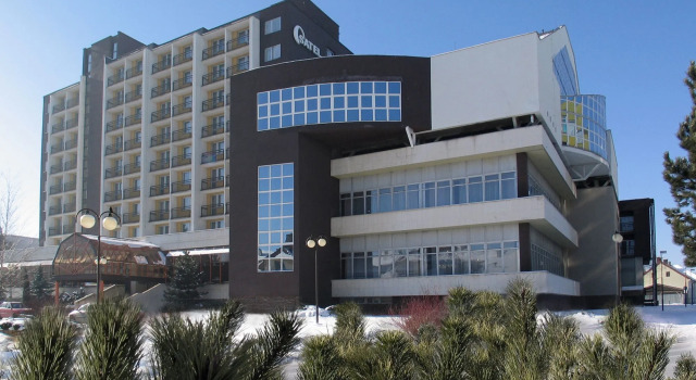 Hotel Satel, Rezervovat Hotel Hotely v Prešovský kraj s parkováním, Parkování