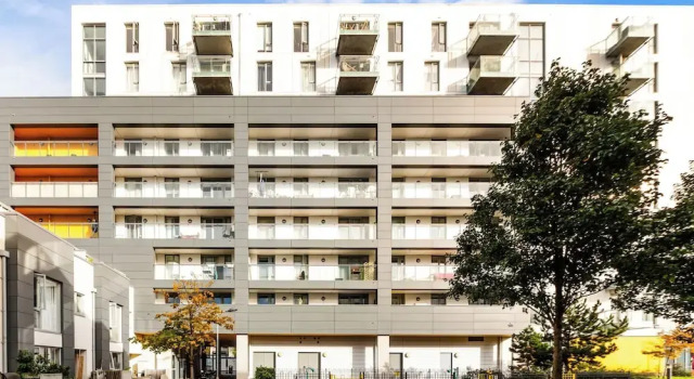 Luxury 2 bed 2 Bath Apartment in Canary Wharf