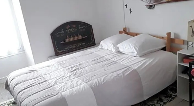 Aline Et Dim, Rezerwuj Hotel Neuville-aux-Bois Centre
