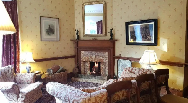 Cambus o'May Hotel, Book Hotel Hoteller i Grampian med parkering, Parkering