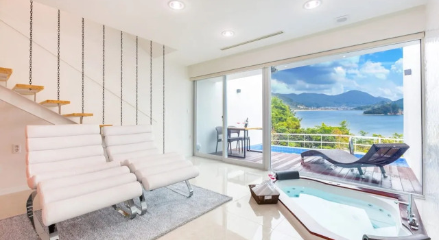 Geoje Star Marine Pool Villa Pension - V, Забронировать Вилла Виллы Кодже, Вилла