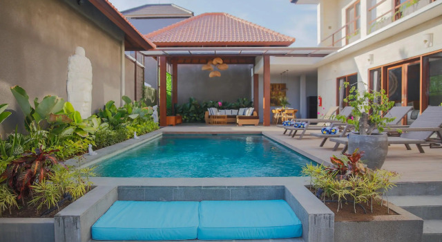 Вилла с 4 комнатами Uwu Villas