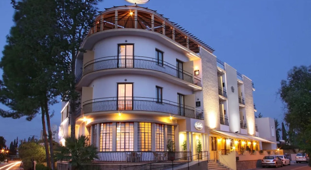 Crown Inn Hotel, Забронировать Отель Отели Никосии с завтраком, рядом с House of Representatives - Nicosia, Завтраки