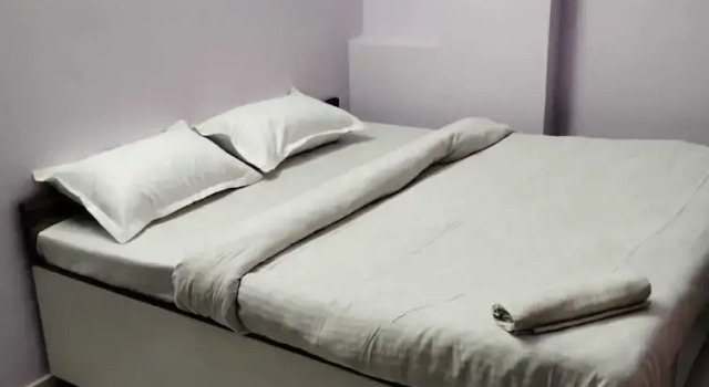 Номер Standard FabHotel Cosy Rooms - Nr Embassies, DU South Campus