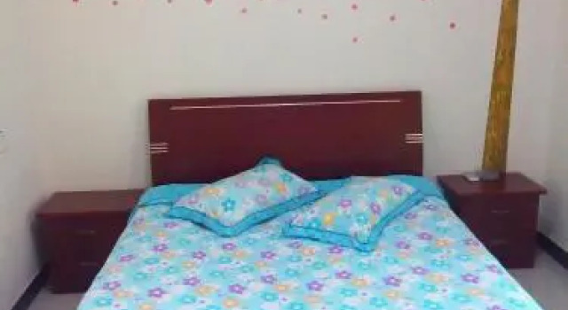 Luoyang Wojiadetaikongcang Hostelguanlin, Rezervovat Hotel Luo Long 