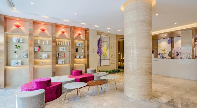 Lavande Hotels·Guangzhou Fangcun Jiaokou Metro Station, Rezervasyon Otel Guangdong otoparklı oteller, Otopark