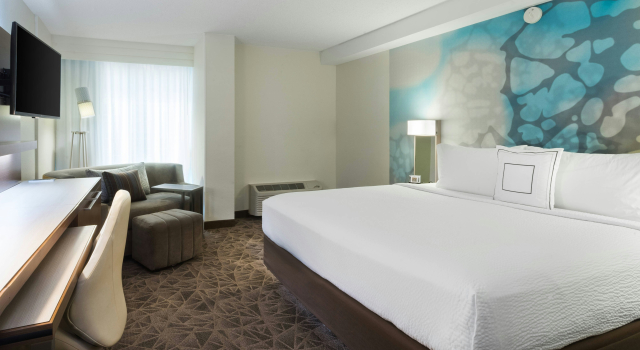 Courtyard by Marriott Miami Downtown