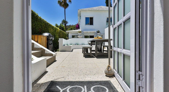 Clifton YOLO Spaces - Clifton Petite Villa, Забронировать Вилла Виллы Клифтон, Вилла