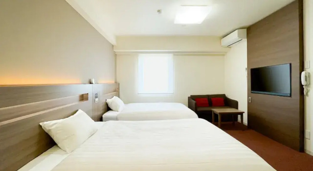 Четырёхместный номер Standard Hotel Green Core Bando