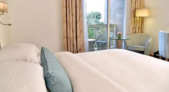 Двухместный номер Guest Gefinor Rotana - Beirut