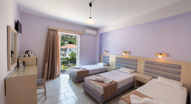 Номер Standard с балконом Surf Hotel