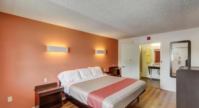 Номер Standard Motel 6-Berea, KY