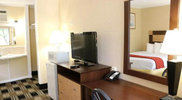 Двухместный номер Standard с видом на горы Castlewood Inn