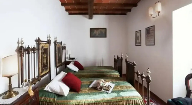 Apartment in Poppi With Shared Pool, Book Apartment Hotels in Poppi with Parking, Parking