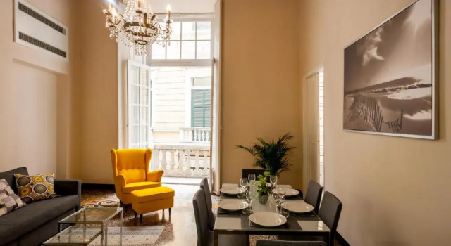 Апартаменты Superior Old Genoa Rooms & Apartments