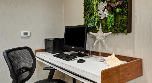 Holiday Inn Express Newport Beach by IHG