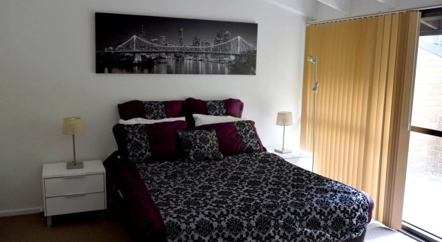 Spring Hill Gardens Apartments, Забронировать Апартаменты/квартира Апартаменты Брисбна, рядом с Заповедник Уилсон-Аутлук, Апартаменты/квартира