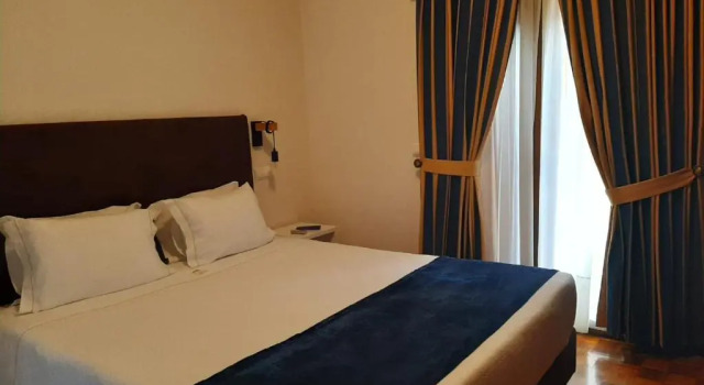 Номер Economy Moderna do Geres Hotel