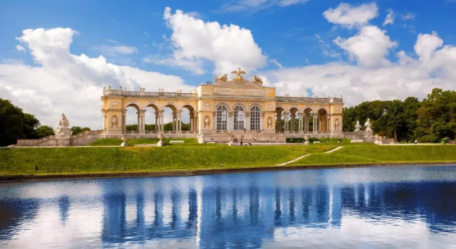 Апартаменты Prestige Vienna Apartment