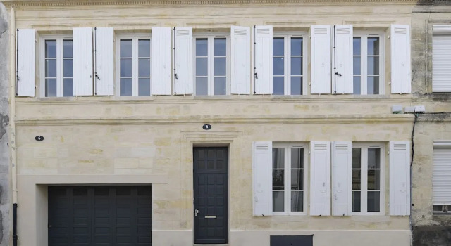 Appartement charmant Bordeaux centre, Забронировать Отель Бизнес-отели Бордо, рядом с Theatre Le Victoire, 4* 5*