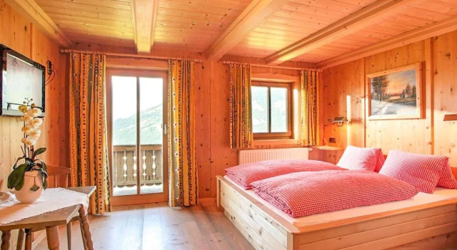 Berggasthof Zieplhof, Book Hotel Westendorf Brixental