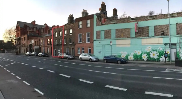 Cork Street in Dublin, Забронировать Отель Дублин Каунти Дублин, рядом с Театр «Тиволи»