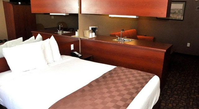 Люкс Microtel Inn & Suites by Wyndham Lithonia/Stone Mountain