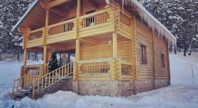 Surami Savannah სურამი სავანა, Book Hotel Hoteller i Surami med parkering, Parkering
