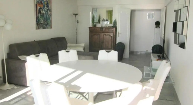 Fettolina Palm Beach, Location Cannes front de mer et plage, Забронировать Апартаменты/квартира Pointe Croisette 