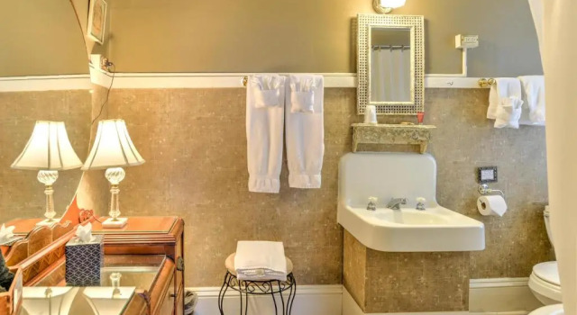 Четырёхместный семейный номер Standard 1898 Waverly Inn