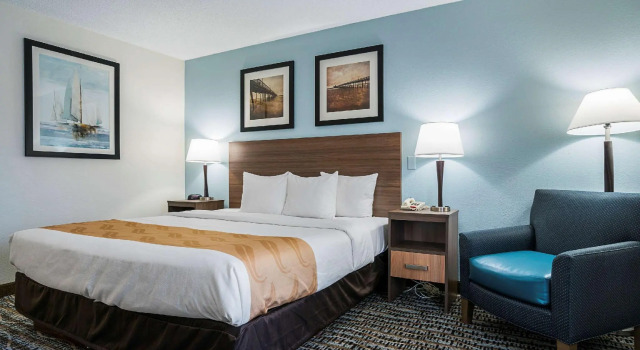 Двухместный номер Standard Quality Hotel Morehead City