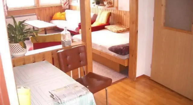 Apartment Pavla With 3 Bedrooms and 1 Bathrooms