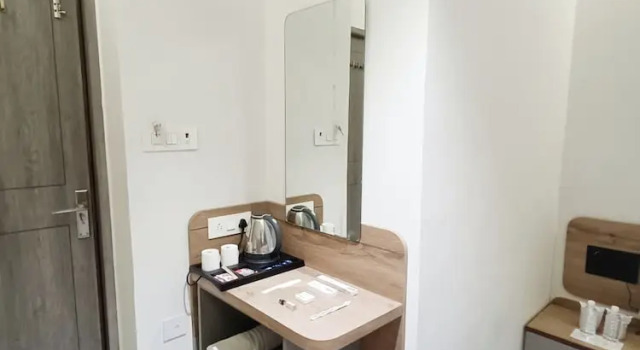 Номер Deluxe Hotel Kant by GoHotels - Near Shree Dwarkadhish Temple