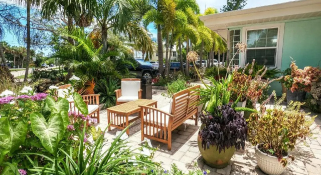 Двухместный номер Standard Haleys at Anna Maria Island Inn