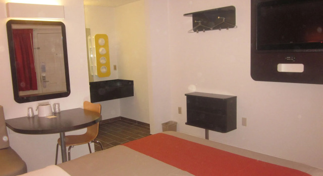 Motel 6-Berea, KY, Book Motel Berea Kentucky