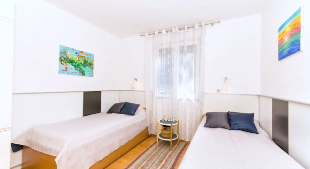 Apartment Lada