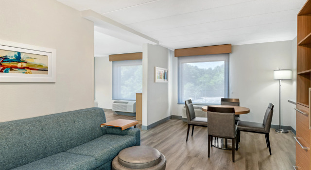 Двухместный люкс Best Western PLUS Executive Hotel Richmond