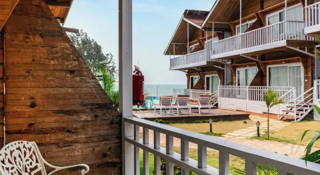 Коттедж с видом на сад Dallas Beach Resorts